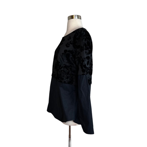 Ruti Women’s Black Long Sleeve Embossed Velvet Floral Top Size 2 M Long Sleeve - Picture 2 of 6